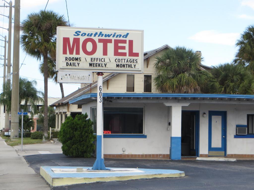 Southwind Motel Stuart Kültér fotó
